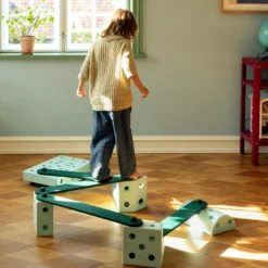 Balancebomme Forest Green (2 dele)