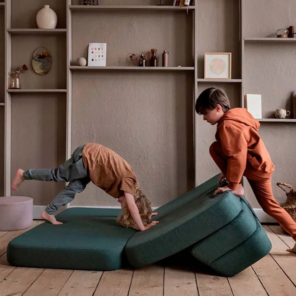 by KlipKlap 3 Fold sofa XL soft, dyb grøn med lys grøn knap