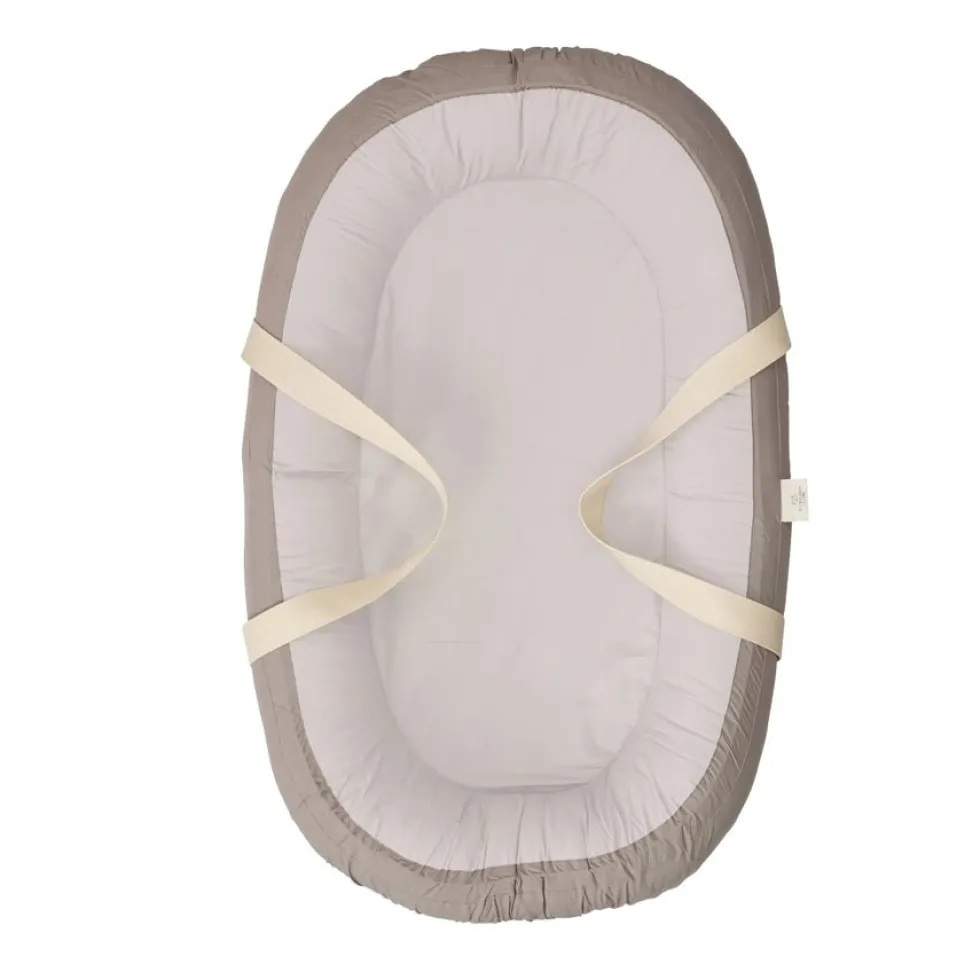 Future Babynest & Lift i Dark Grey kombi