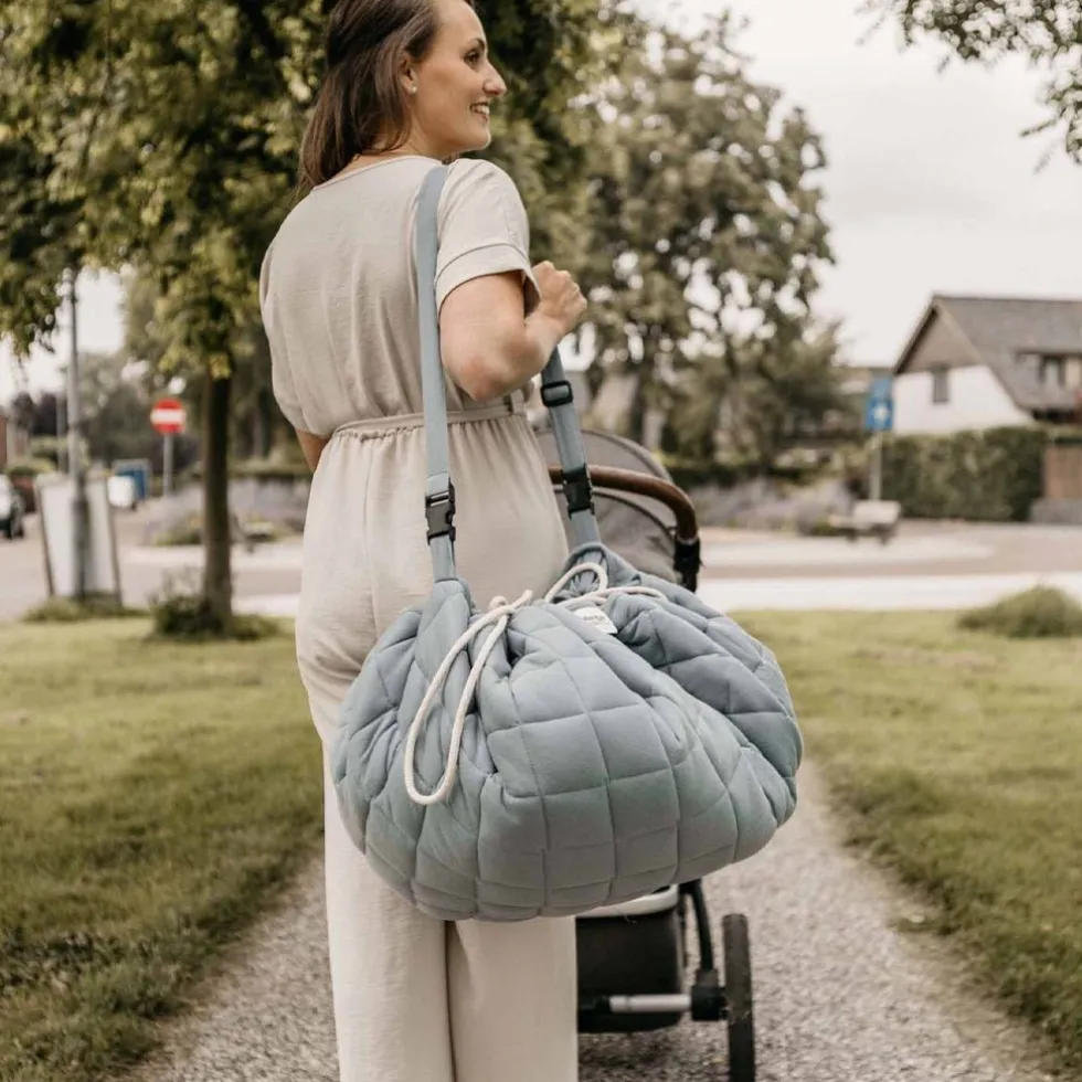 2-I-1 Noomad Dusty Blue Legetæppe & Organizer
