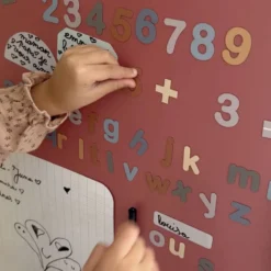Magnetiske Tal 100 stk i Caramel Bleu